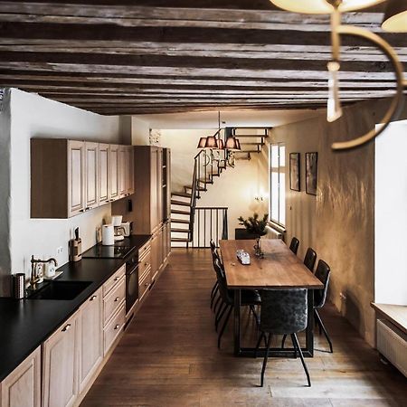 AirHome - Kuninga Apartment Tallinn Bagian luar foto