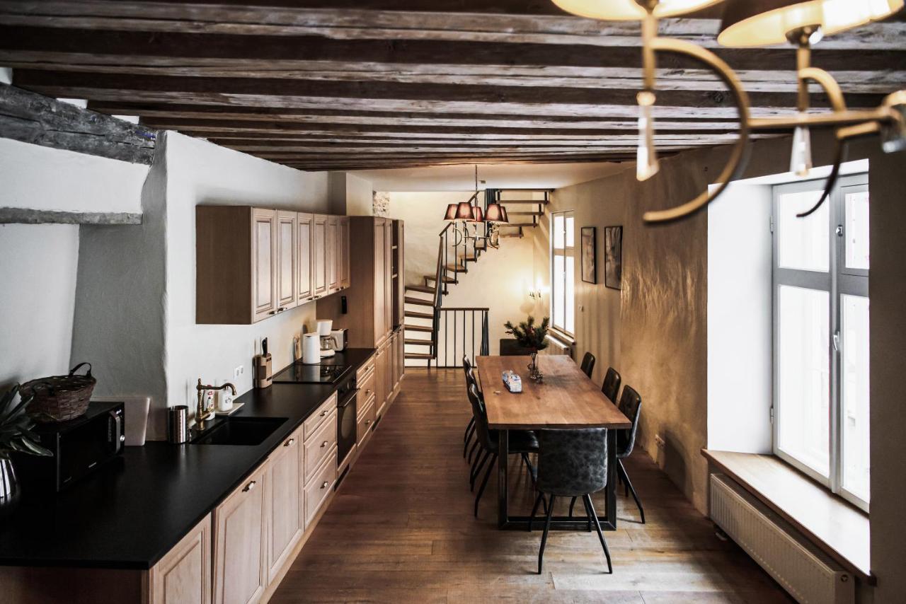 AirHome - Kuninga Apartment Tallinn Bagian luar foto