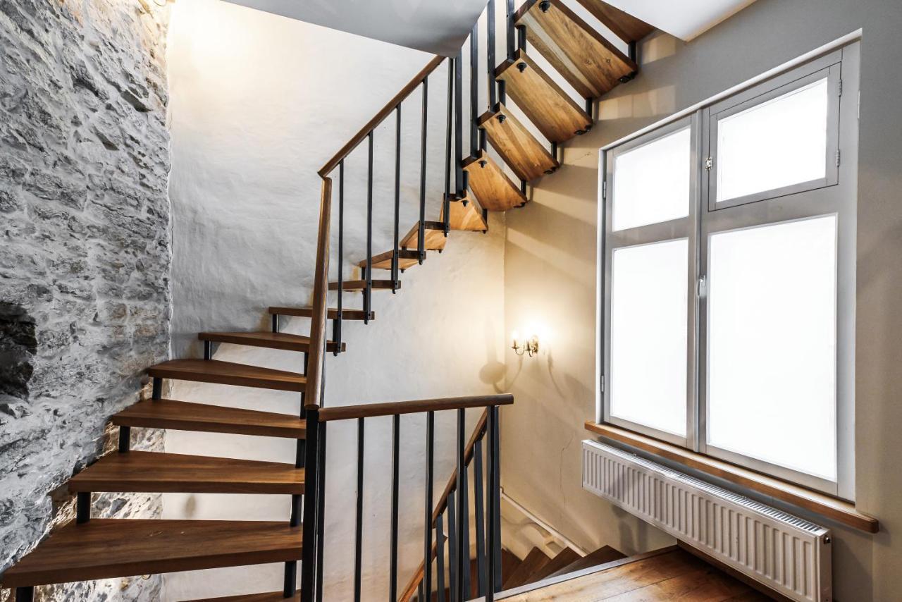 AirHome - Kuninga Apartment Tallinn Bagian luar foto