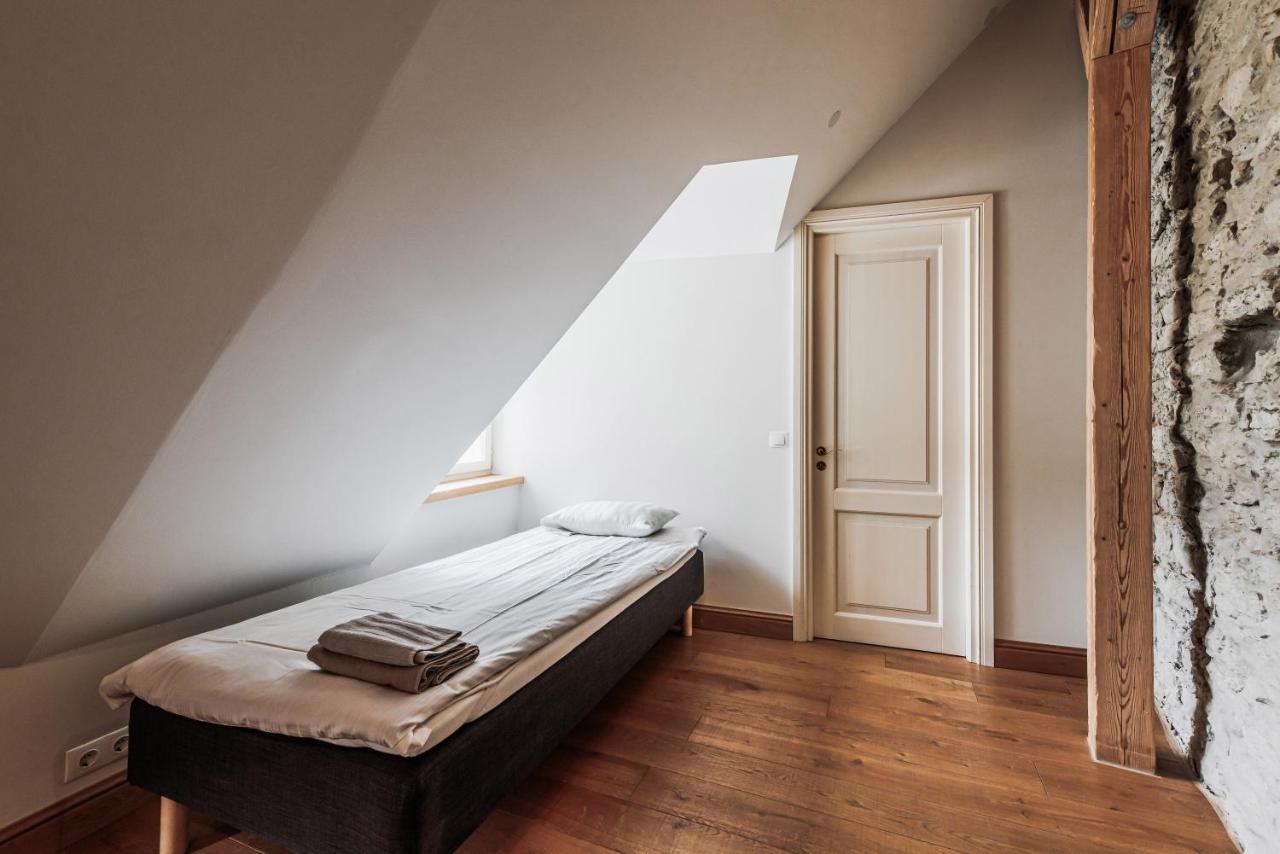 AirHome - Kuninga Apartment Tallinn Bagian luar foto